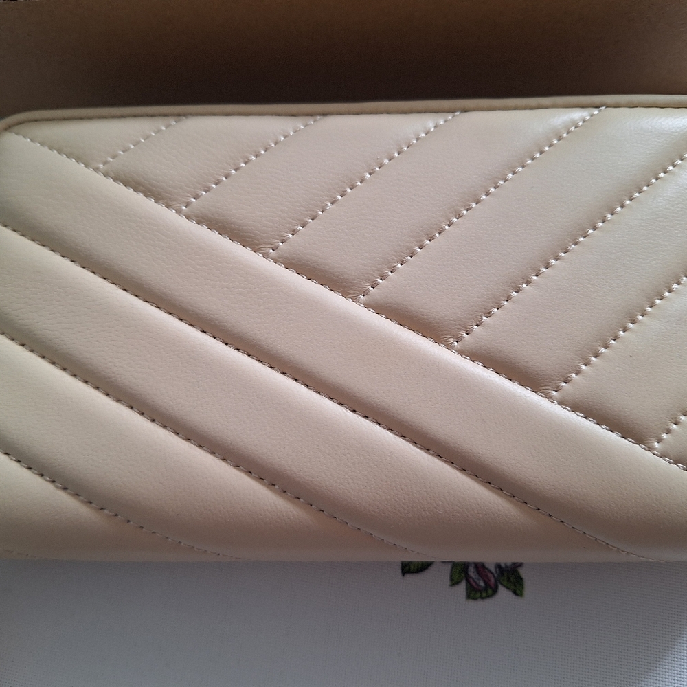 Quince Continental wallet